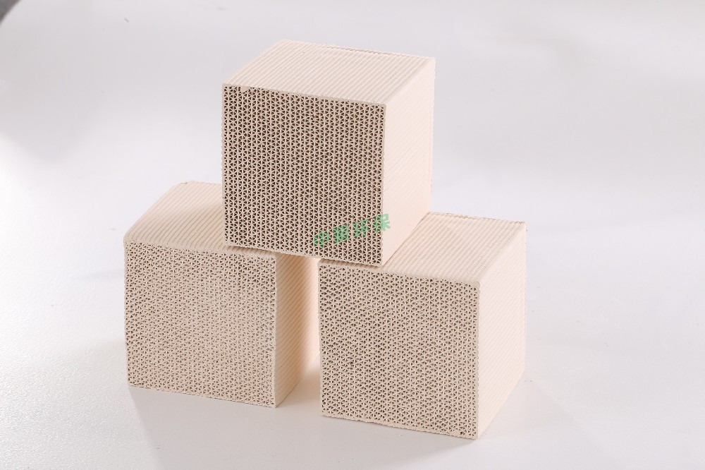 沸石蜂窩分子篩